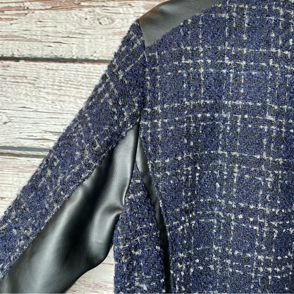 🏷️NWT‎ Christopher & Banks Nubby Tweed Bomber Jacket Medium Faux Leather Panels - Picture 4 of 13